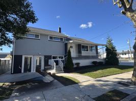 featured image of 566 N Elberon Ave