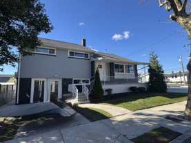 566 N Elberon Ave - Photo 1 of 1