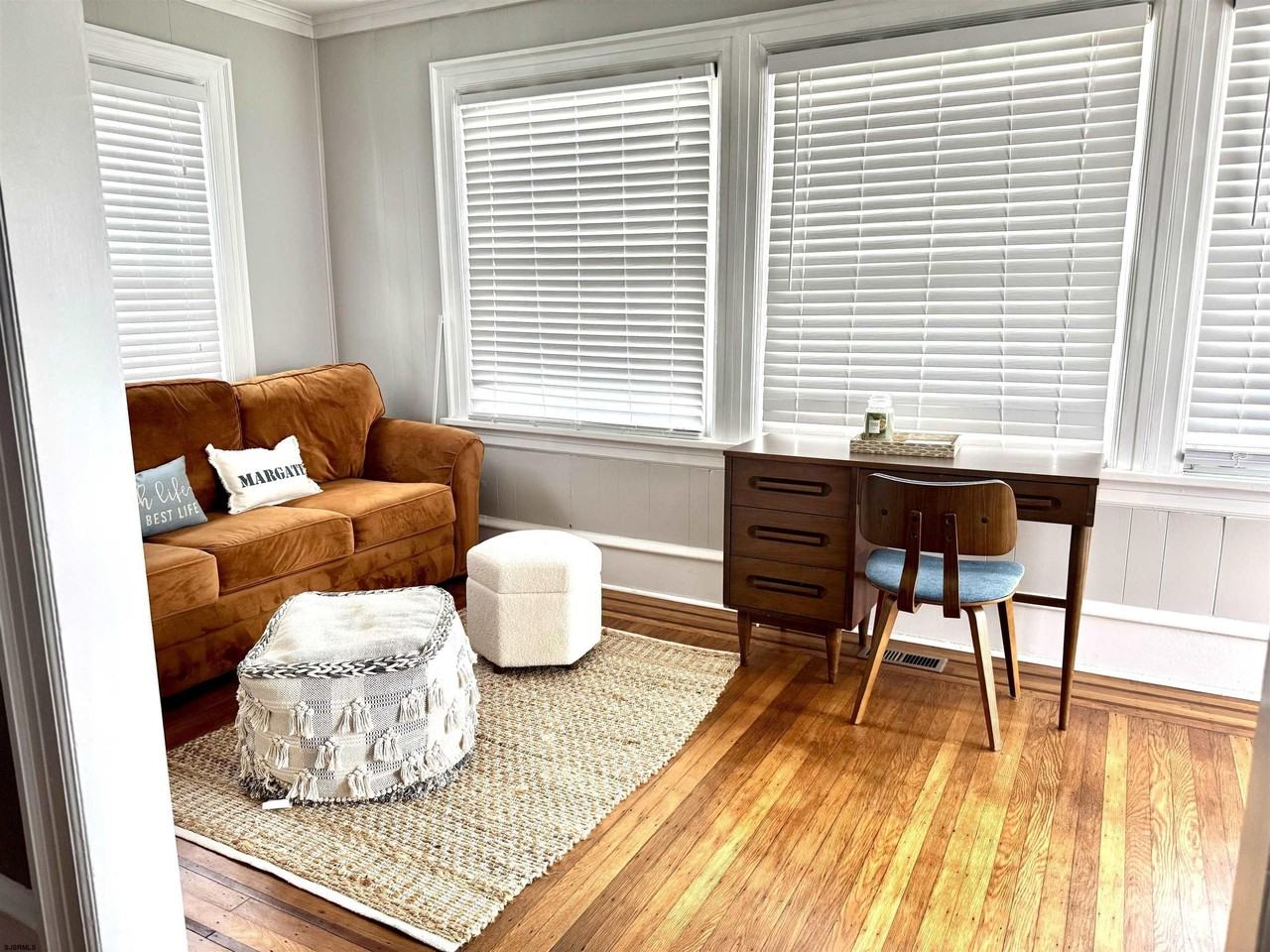 108 N Jasper Ave - Photo 3 of 18