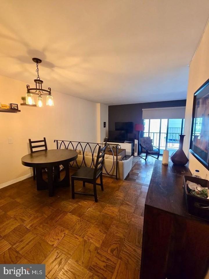 2201 L Street Northwest #820 - Photo 6 of 7