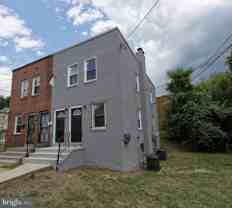 3502 7th St Se Apt 2 #2 - Photo 1 of 1