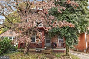 featured image of 409 W 20th St Unit 2 #2