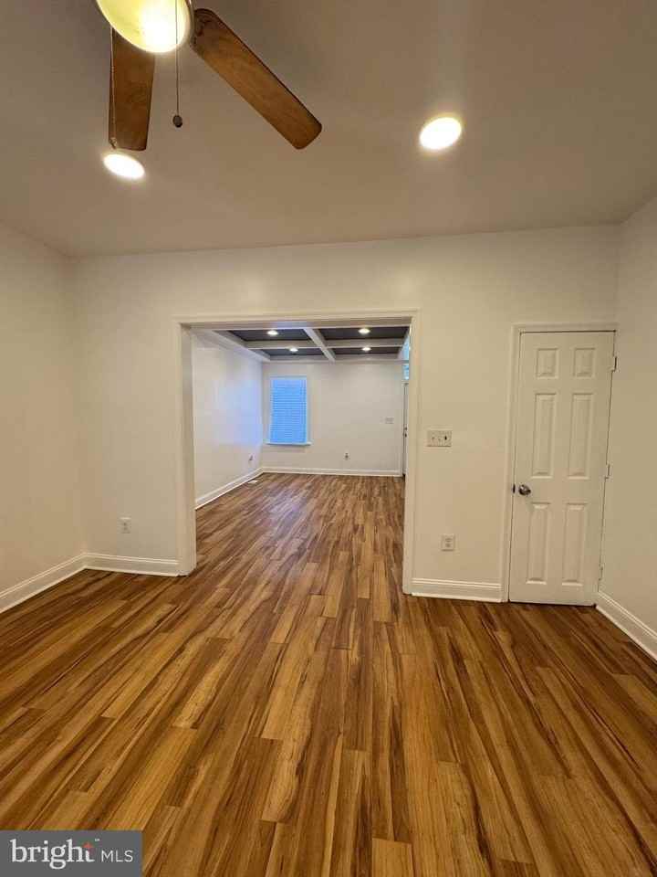 4013 Eierman Ave - Photo 4 of 9