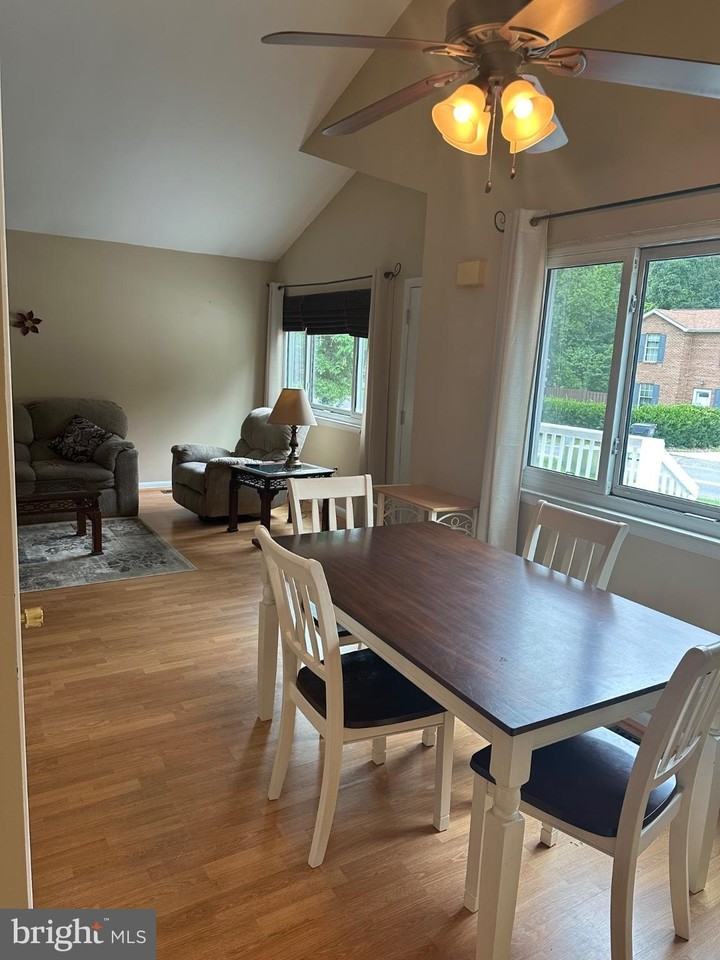 312 White Sands Dr - Photo 5 of 15