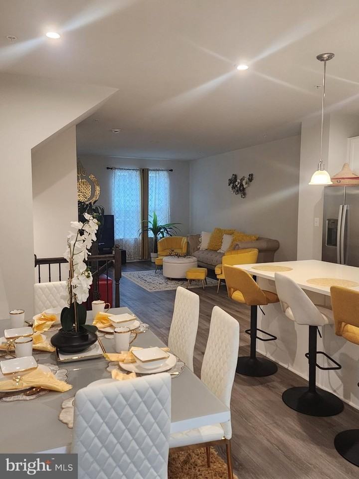 13607 Corinthian Ln - Photo 2 of 12