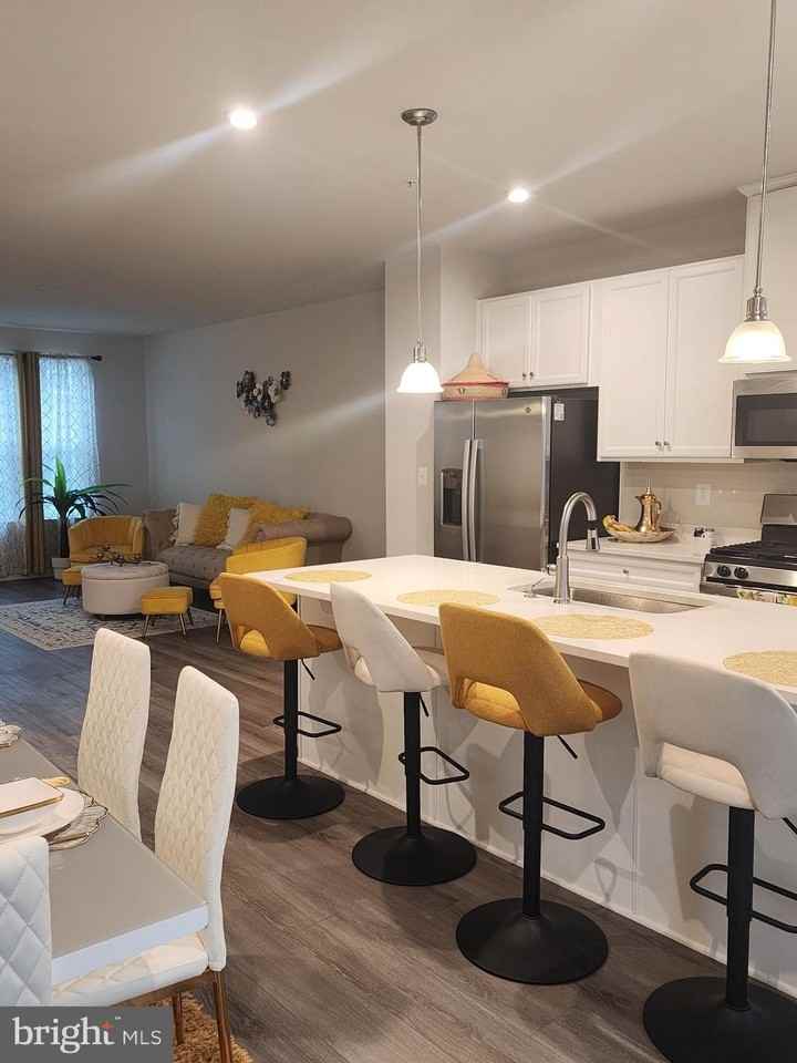 13607 Corinthian Ln - Photo 3 of 12