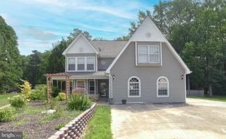 featured image of 48170 Livonia Cir