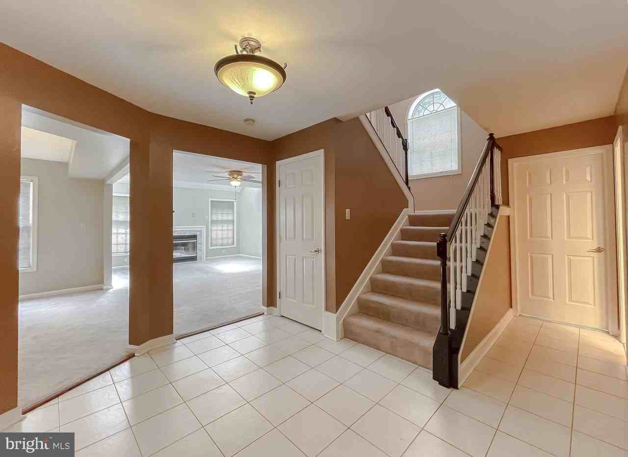 48170 Livonia Cir - Photo 3 of 39