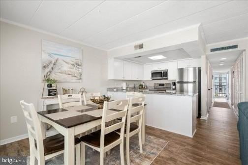 11 134th Street #205 - Photo 7 of 29