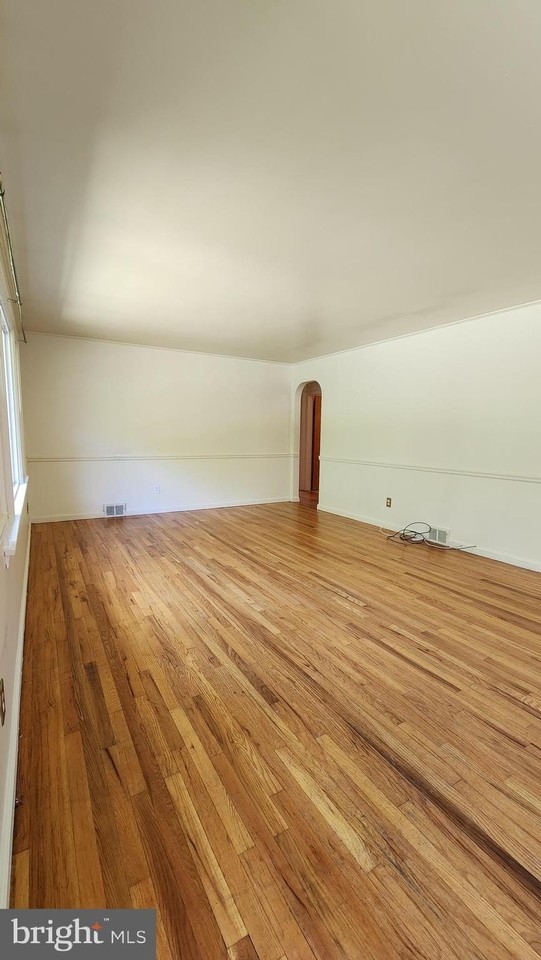 117 117 N GIRARD Road - Photo 5 of 17