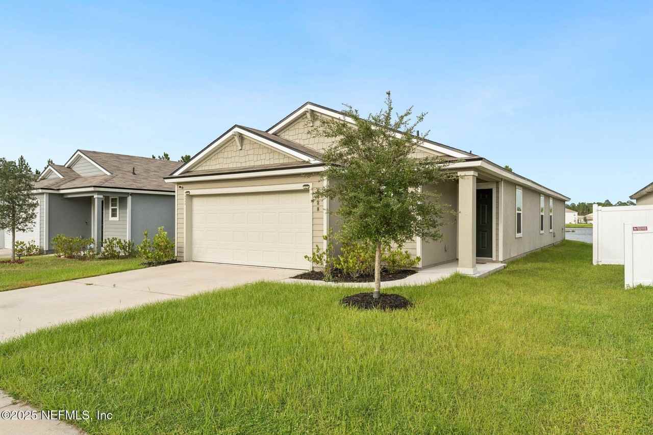 6488 Bucking Bronco Dr - Photo 4 of 35