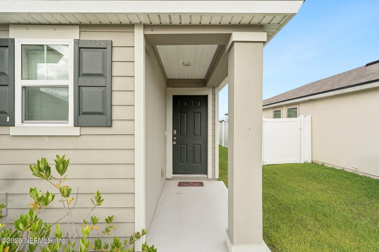 6488 Bucking Bronco Dr - Photo 6 of 35