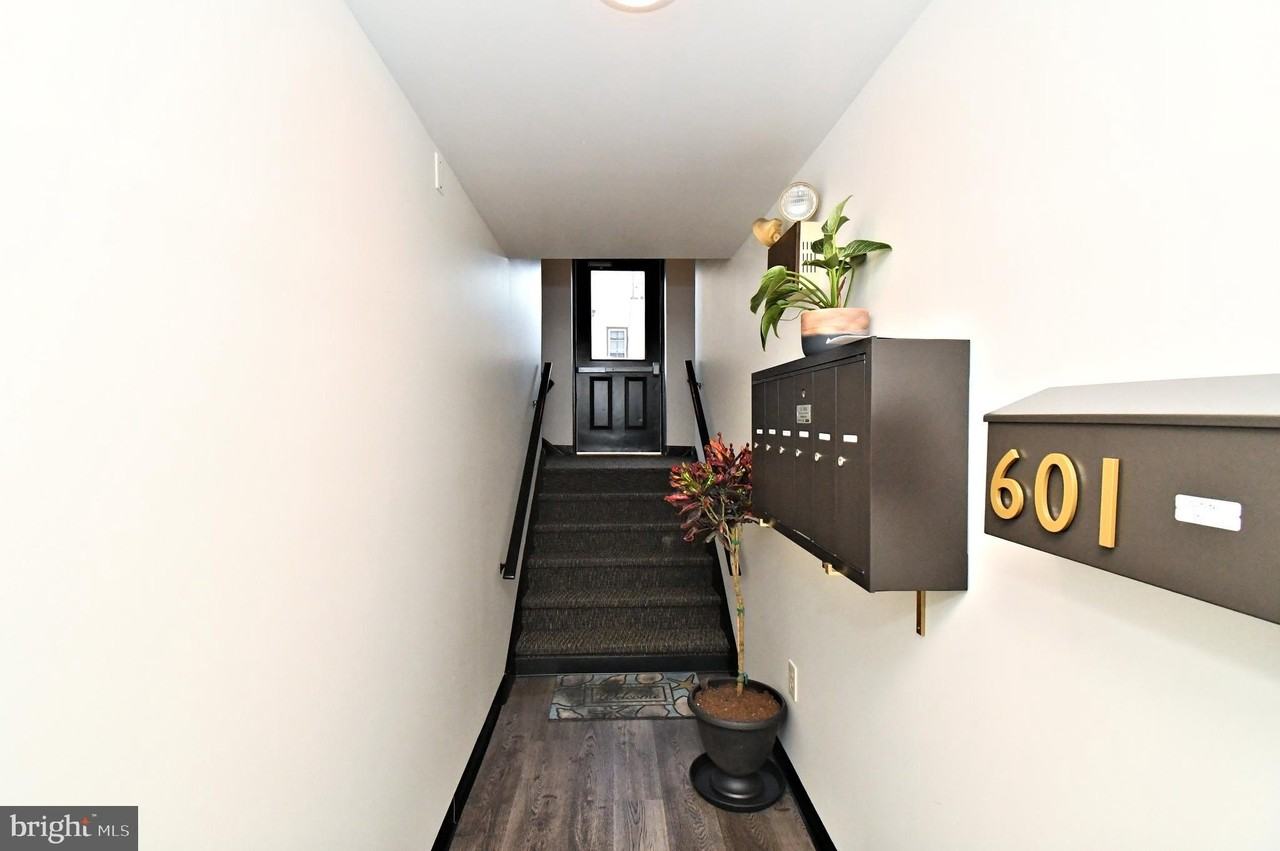 601 West Market Street #3 - Photo 3 of 18