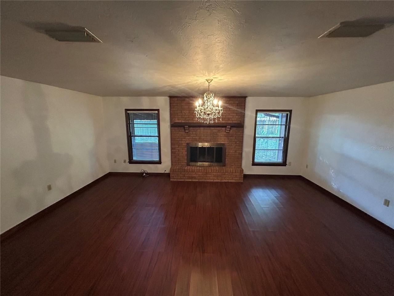 1536 Se 43rd Ter - Photo 5 of 18