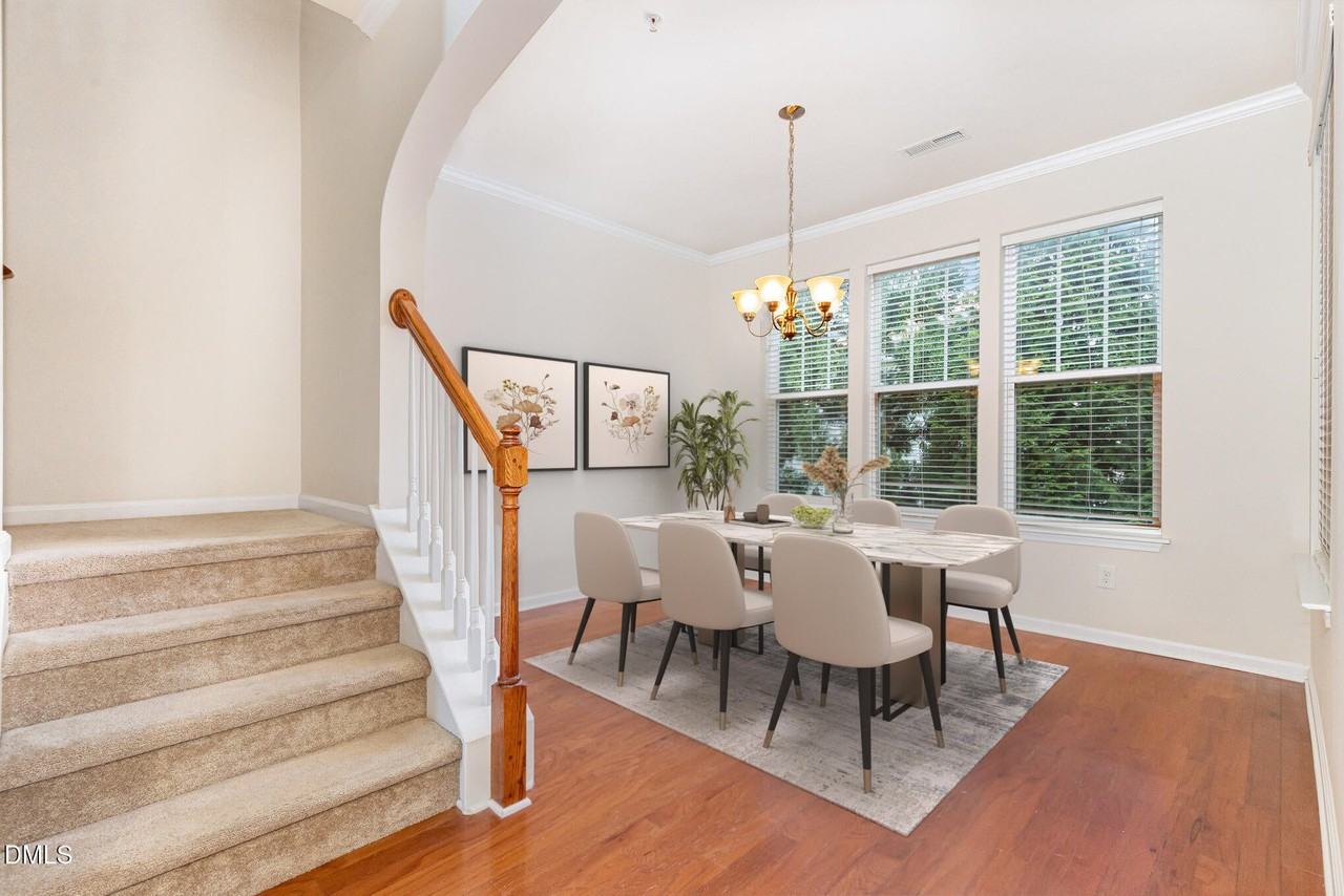 5916 Longeria Court - Photo 3 of 23