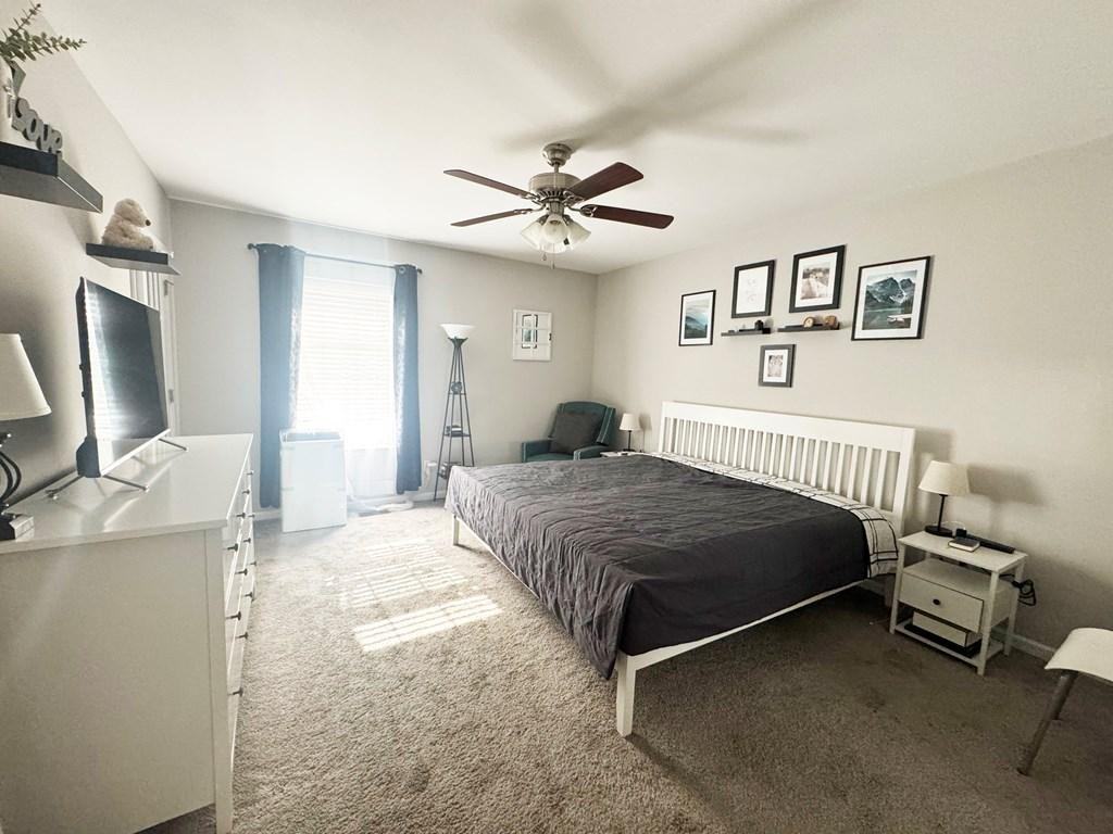 896 E Summit Dr - Photo 5 of 12