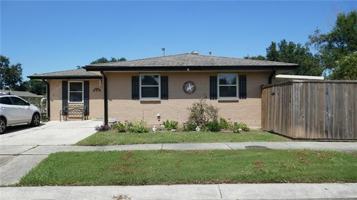 featured image of 3280 Commander Ln