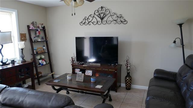 3280 Commander Ln - Photo 2 of 15