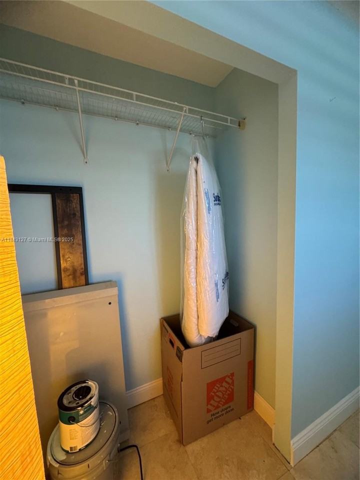 3545 Ne 166th St ##703 - Photo 6 of 38