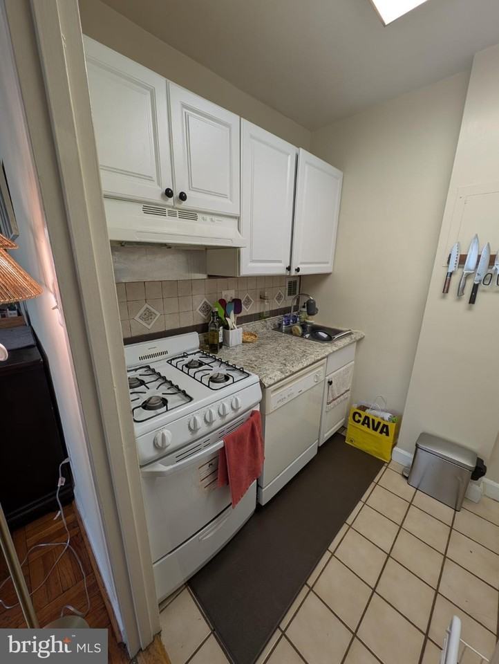 1021 Arlington Blvd Apt 743 #743 - Photo 4 of 16