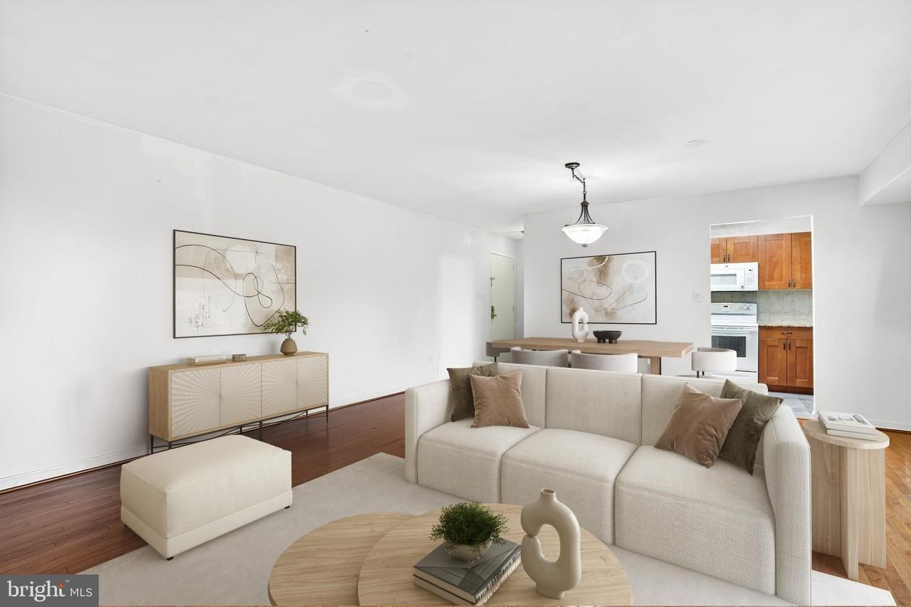 3210 S 28th St Apt 403 #403 - Photo 5 of 29