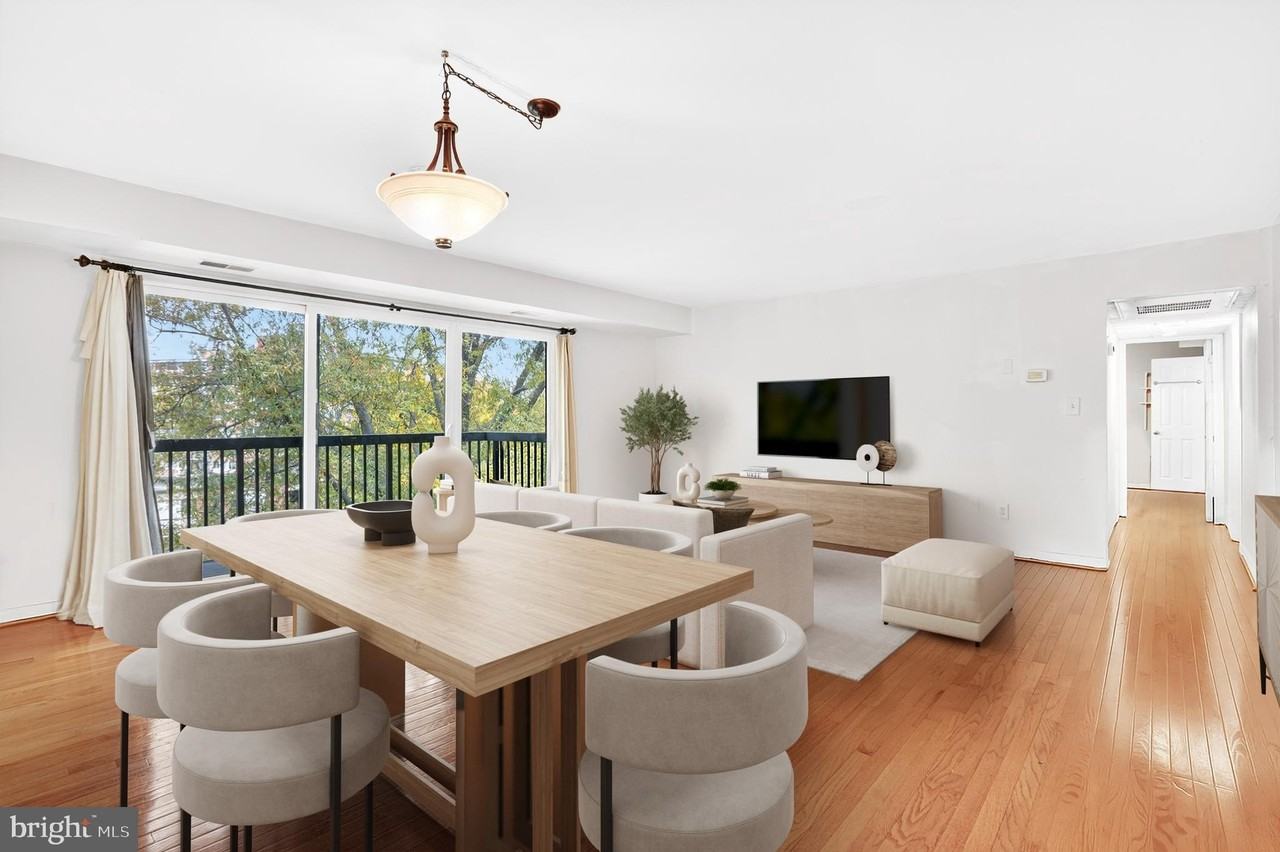 3210 S 28th St Apt 403 #403 - Photo 7 of 29