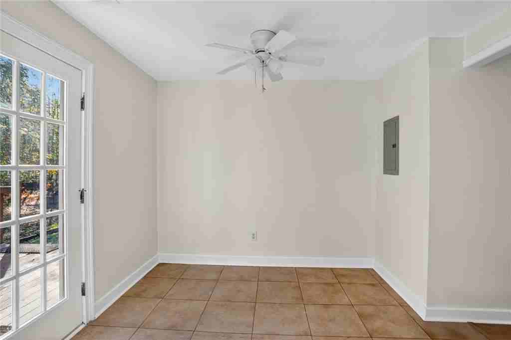 14895 Freemanville Rd - Photo 6 of 14