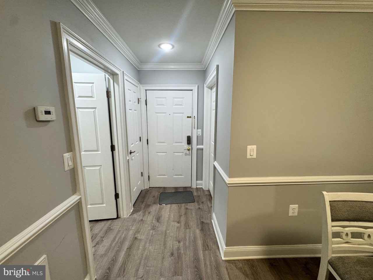 1060 Gardenview Loop Apt 204 #204 - Photo 2 of 14