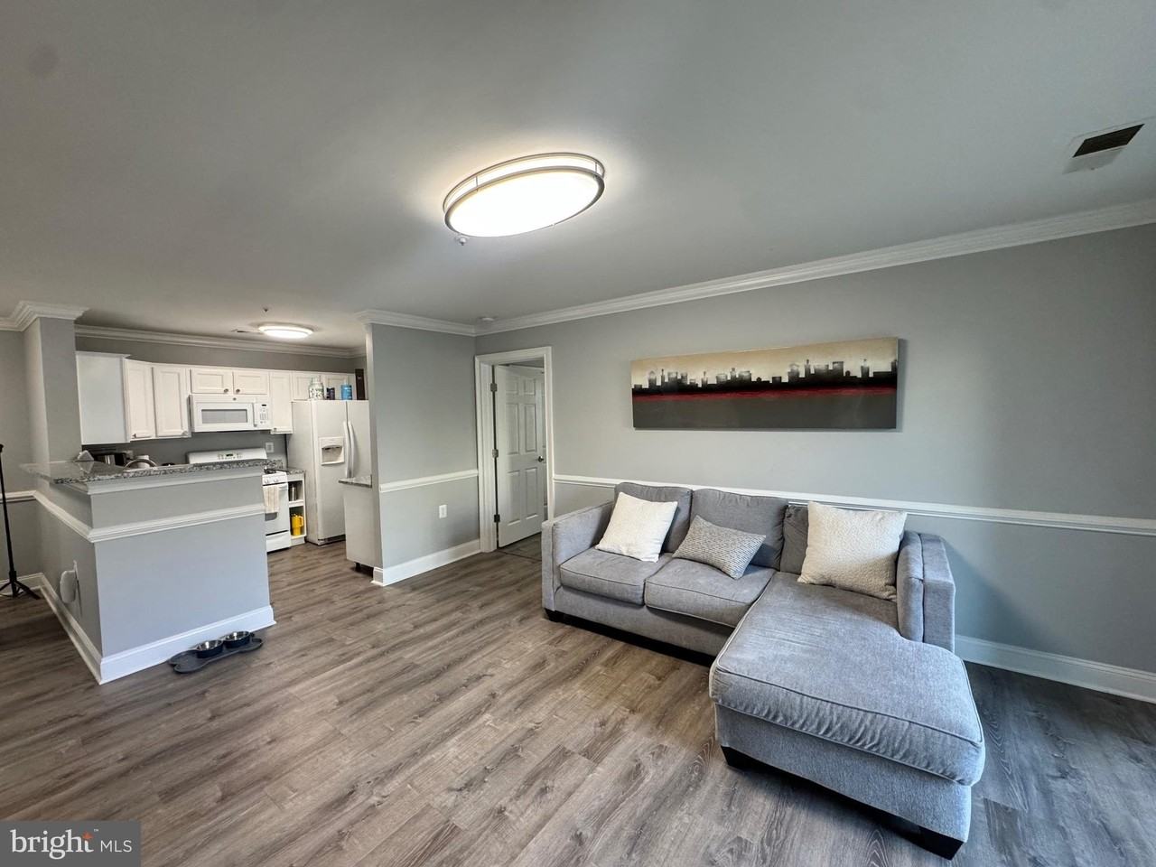 1060 Gardenview Loop Apt 204 #204 - Photo 4 of 14