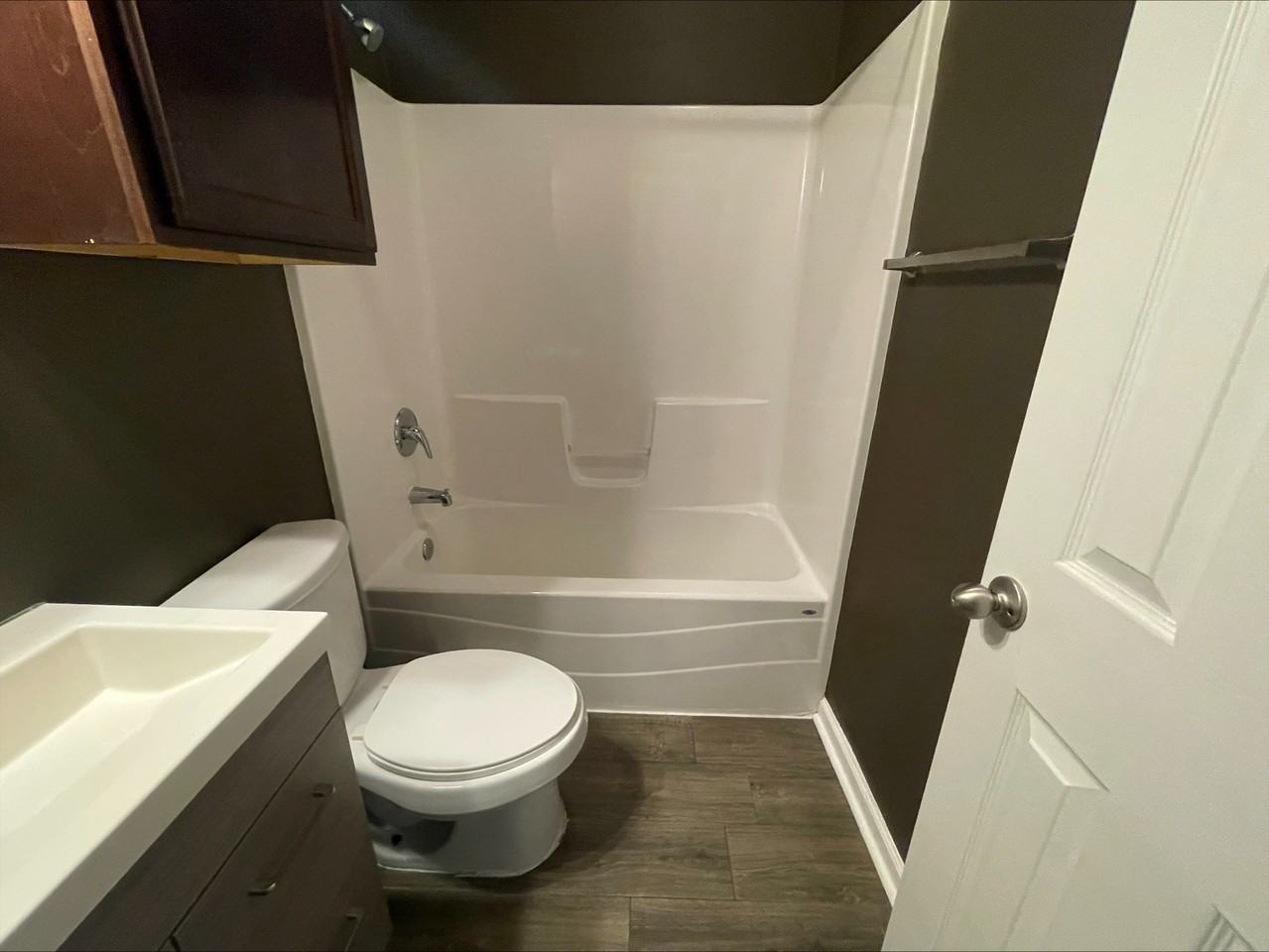 5280 Peerless St - Photo 5 of 13