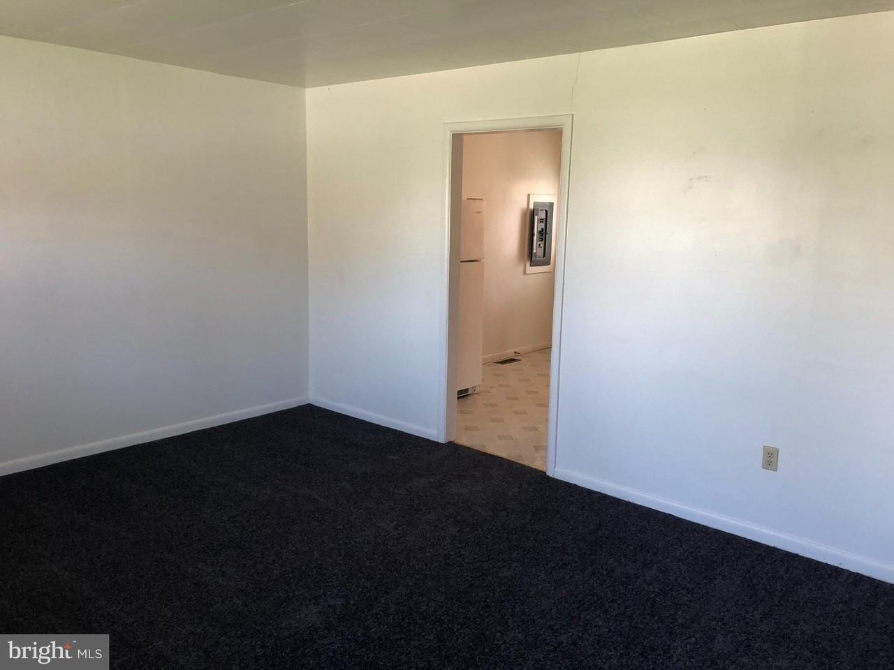 121 Taft Ave - Photo 2 of 7