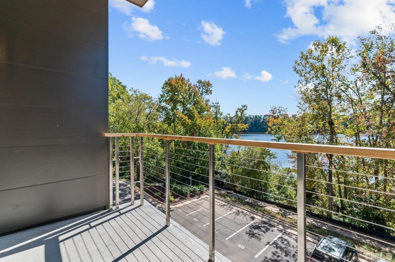 2441 Campus Shore Dr Unit 309 #309 - Photo 2 of 49