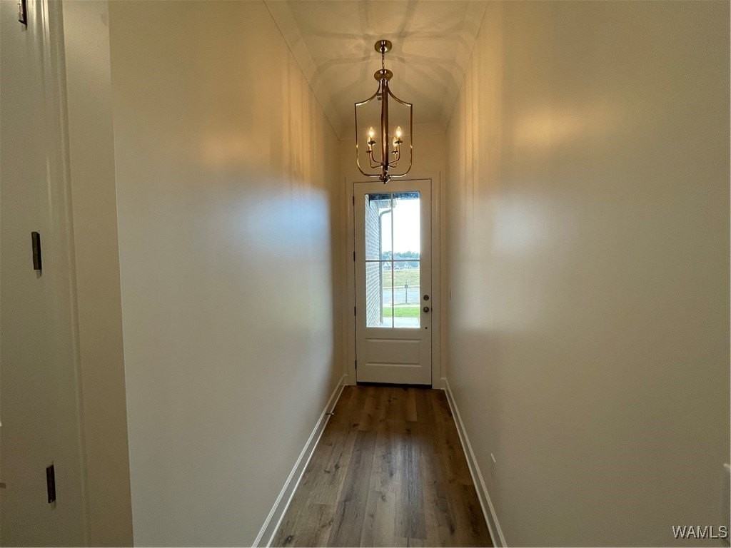 9555 Crete Cir - Photo 4 of 36