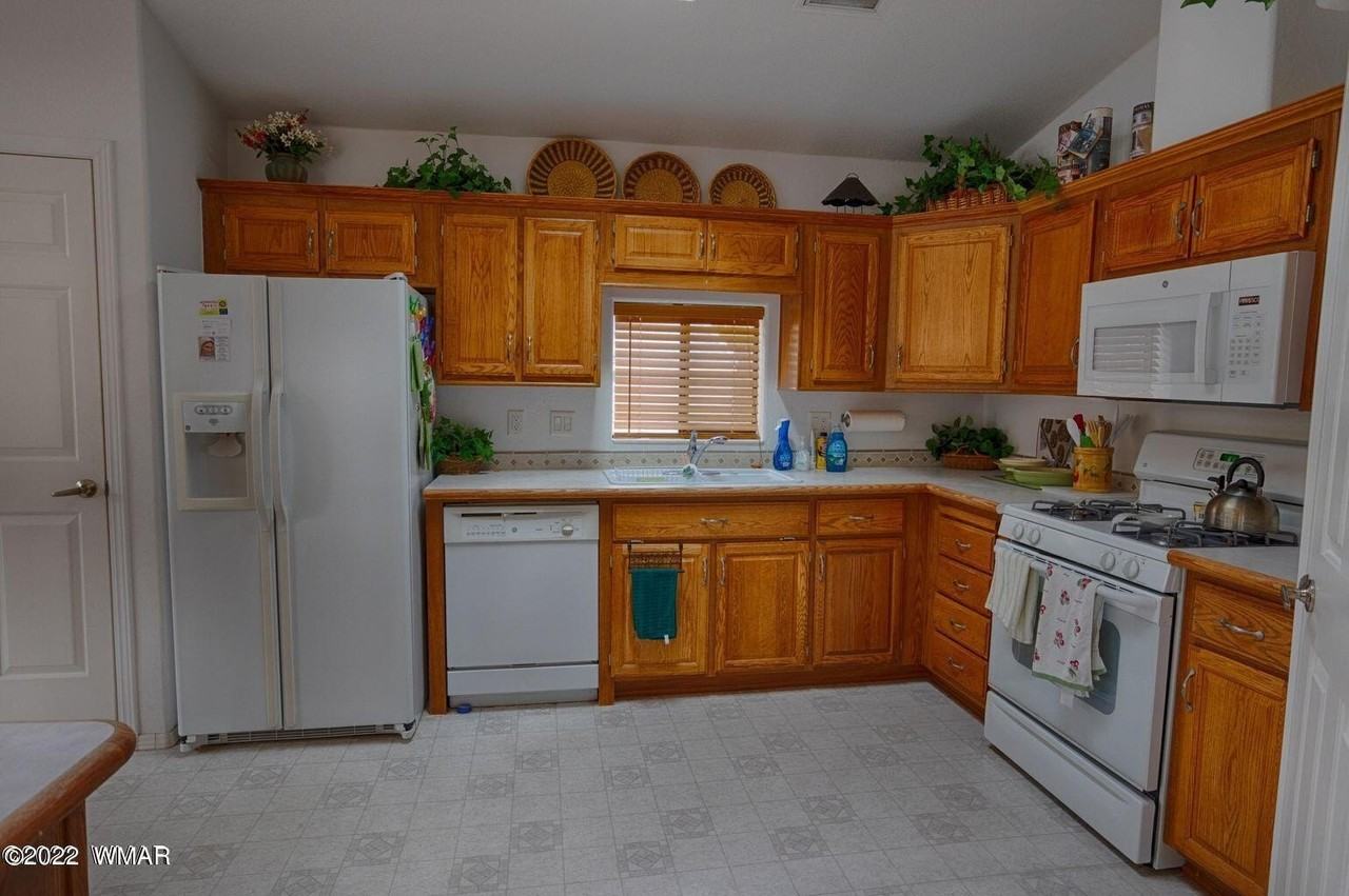 5823 Jackrabbit Trl - Photo 6 of 16