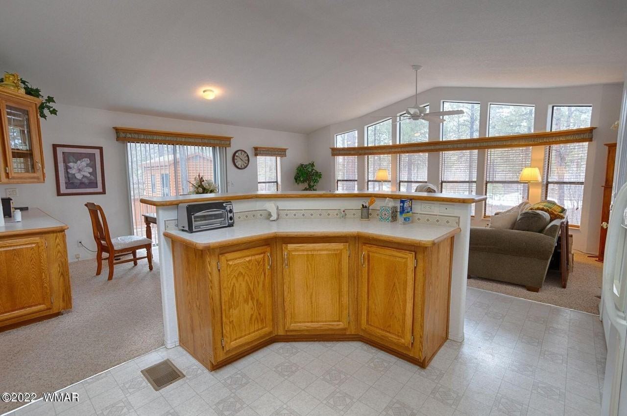 5823 Jackrabbit Trl - Photo 7 of 16