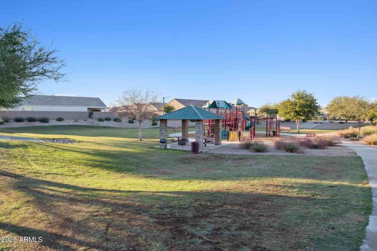 5003 E Smoky Quartz Rd - Photo 2 of 41