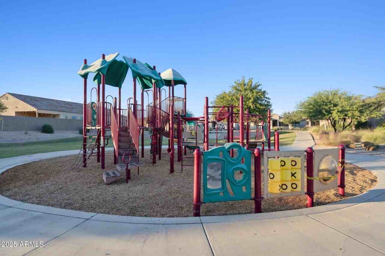 5003 E Smoky Quartz Rd - Photo 3 of 41