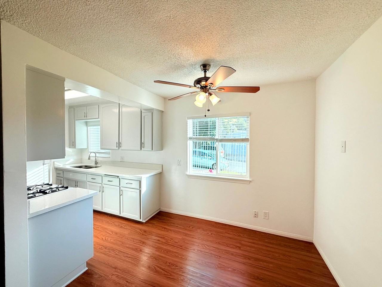 2707 E. Pomeroy Ave - Photo 2 of 35