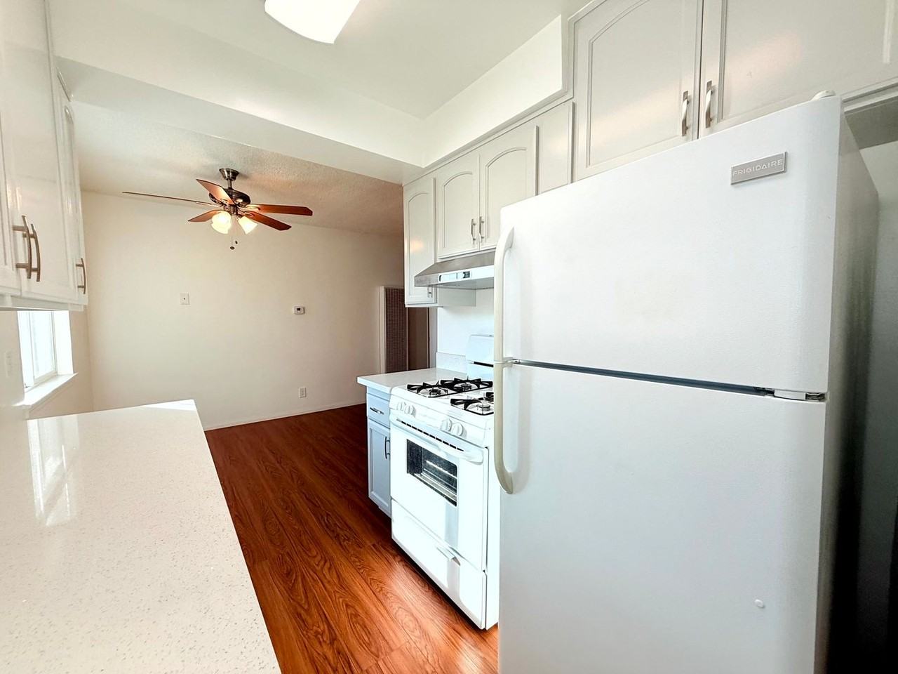 2707 E. Pomeroy Ave - Photo 7 of 35