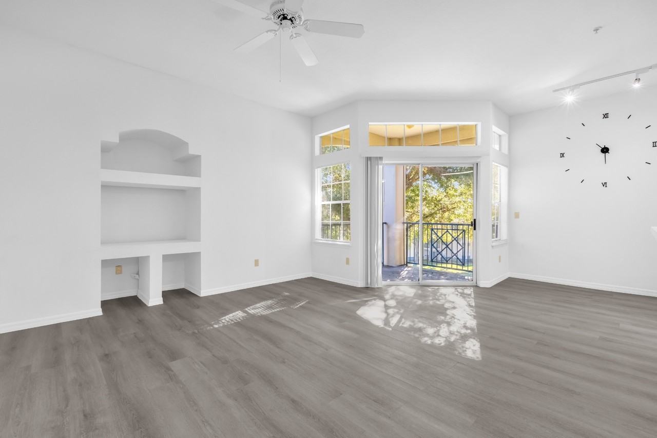 7360 Westpointe Boulevard #131 - Photo 3 of 27