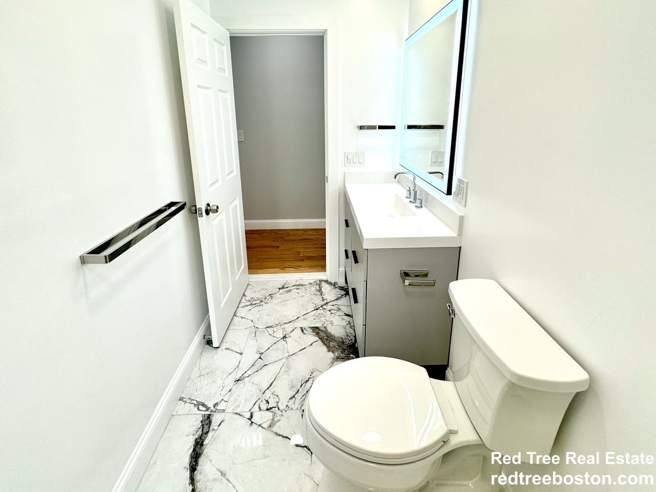 190 Hillside St #2 - Photo 4 of 23