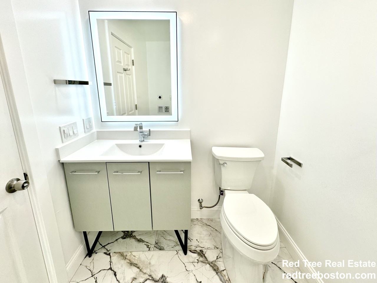 190 Hillside St #2 - Photo 7 of 23
