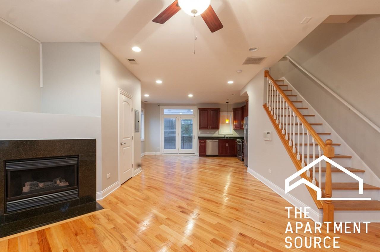 7006 W Medill Ave #TH - Photo 5 of 13