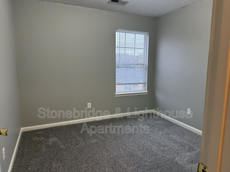 2804 Coyote Ct - Photo 2 of 21