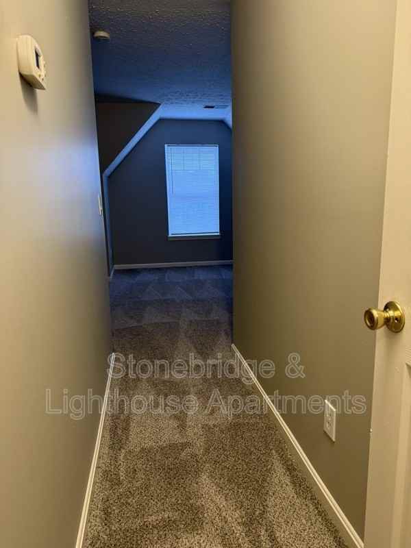 2804 Coyote Ct - Photo 4 of 21