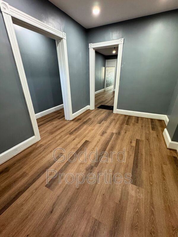 1313 E North Ave - Photo 4 of 19