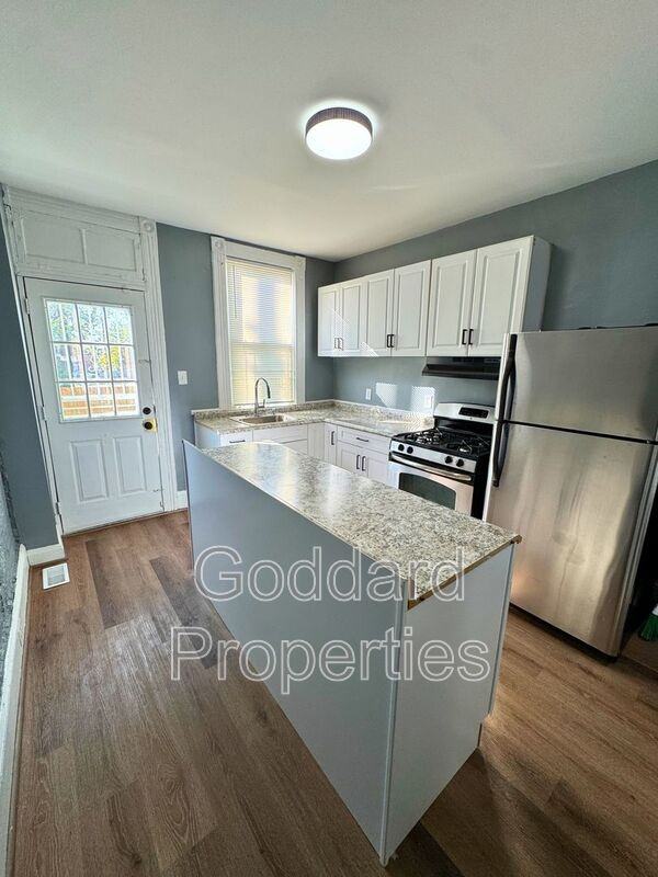 1313 E North Ave - Photo 7 of 19