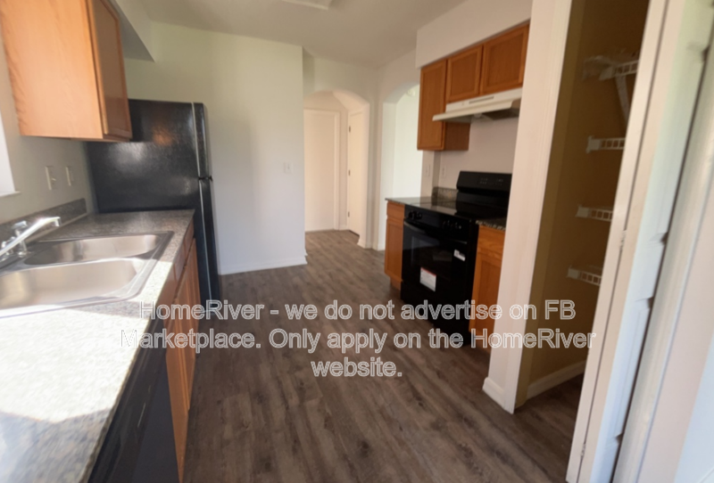 12972 Fennway Ridge Dr - Photo 3 of 16