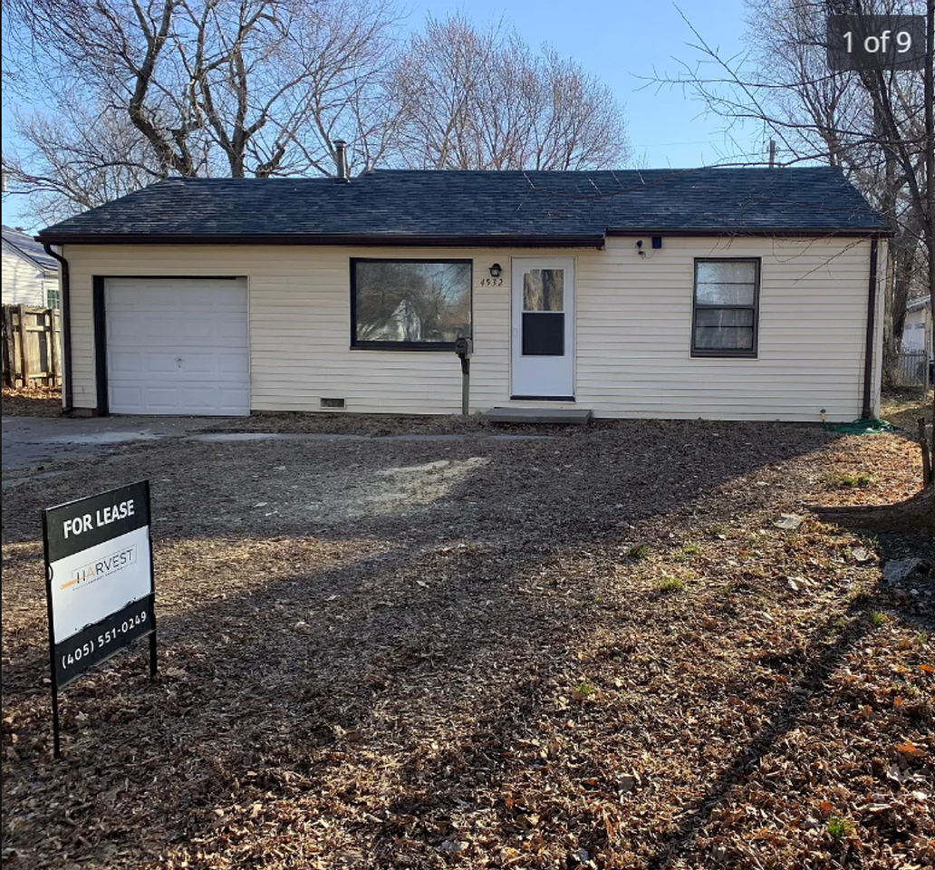 4532 South Oak Street