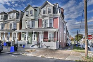 featured image of 1540 N 5th St